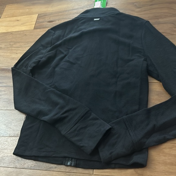 Victoria Secret Black Zip Up NWT Size S! - Picture 4 of 4